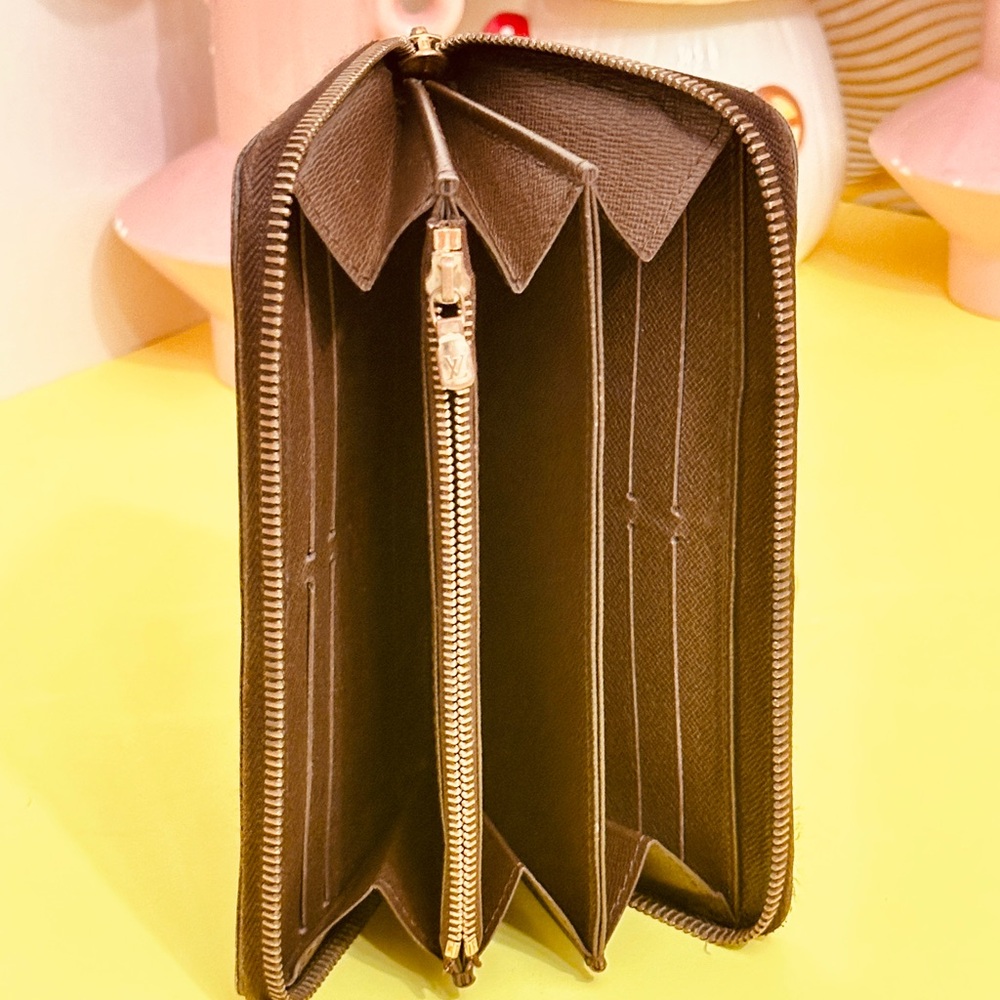 Louis Vuitton Damier zippy wallet - Picture 4 of 13